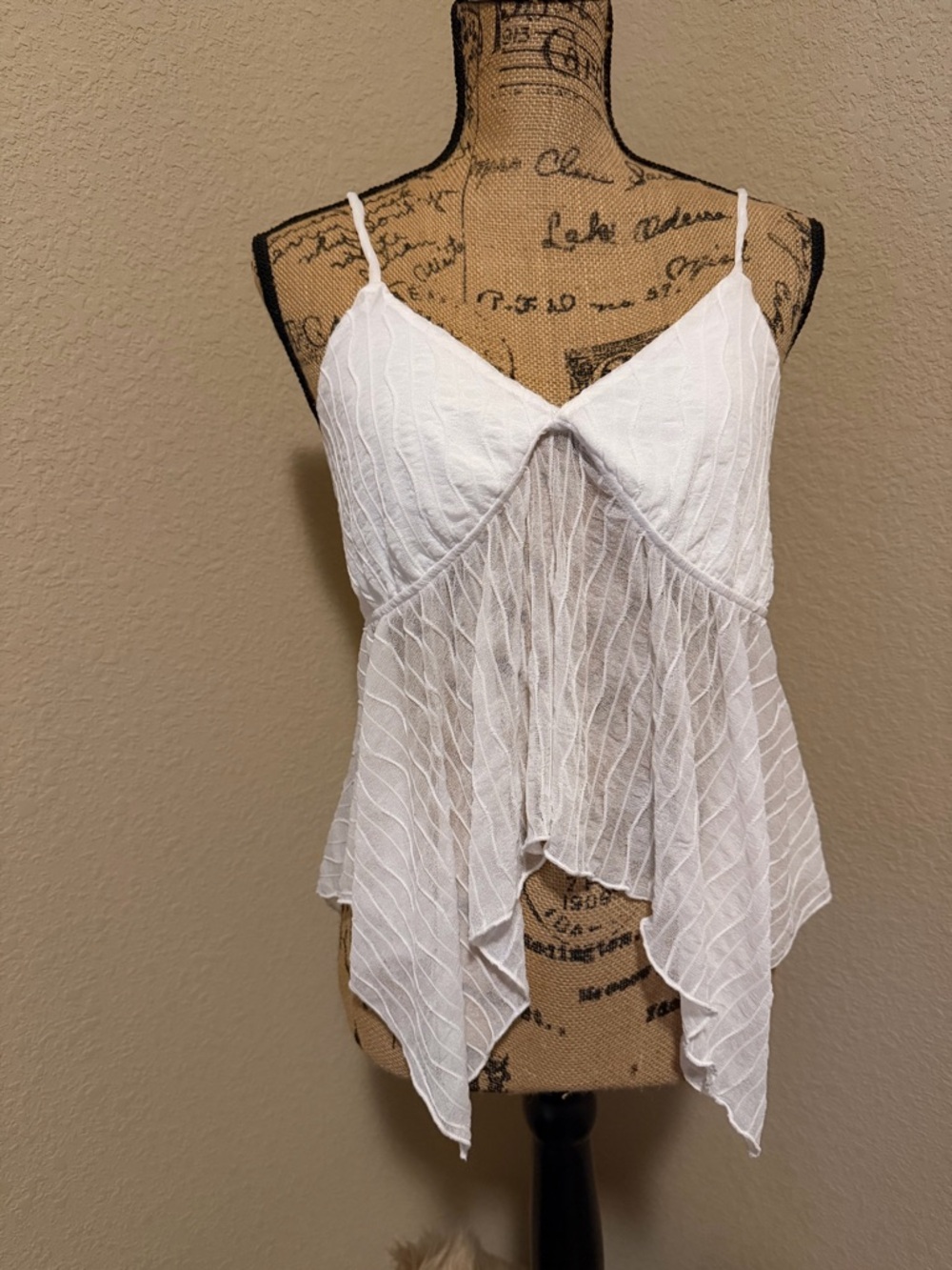 shosho White V-Neck Handkerchief Hem Camisole